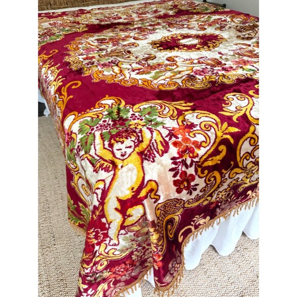 Vtg Velvet Italian Wedding Bedspread QUEEN Cherubs Red Cream 84x96” Fringe MINT - Picture 2 of 15